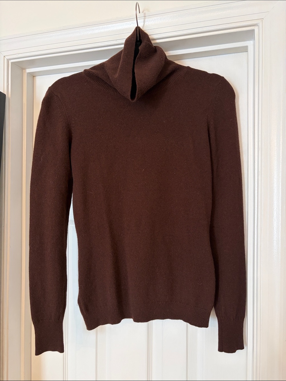 Cashmere chocolate brown turtleneck sweater